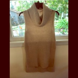 Lightweight acrylic turtleneck top